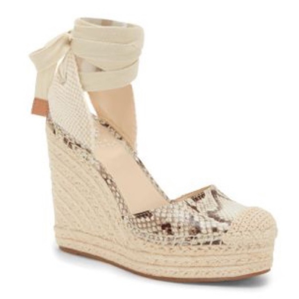 EUC Vince Vamuto Snakeskin Wedge Sandals - Picture 2 of 6